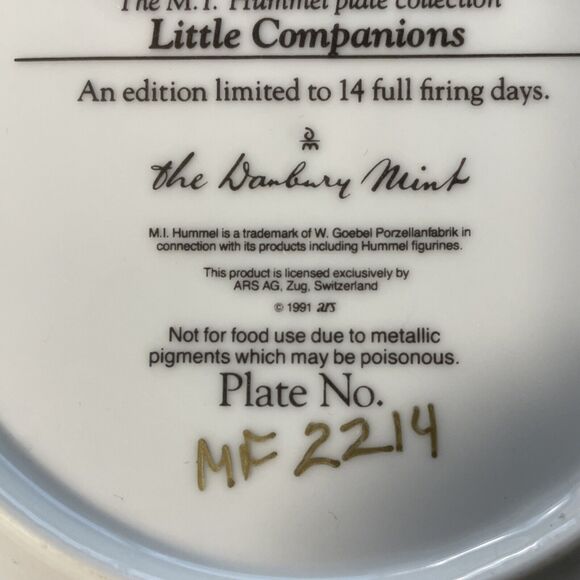 M I Hummel “APPLE TREE BOY AND GIRL” Plate The Danbury Mint Collector 1991 - Picture 8 of 10